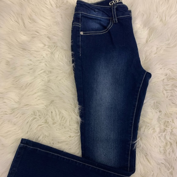Guess Jeans - Picture 3 of 3